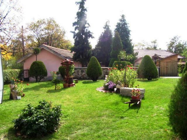 Velkovski Guest House Hisarya Extérieur photo